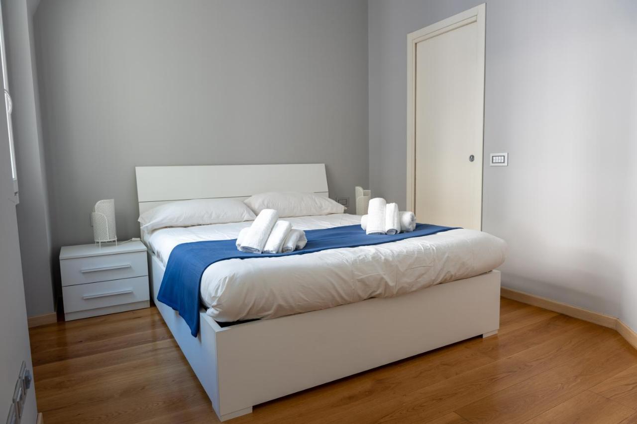 5 Min Duomo Luxury Home In Brera Design District Milano Dış mekan fotoğraf